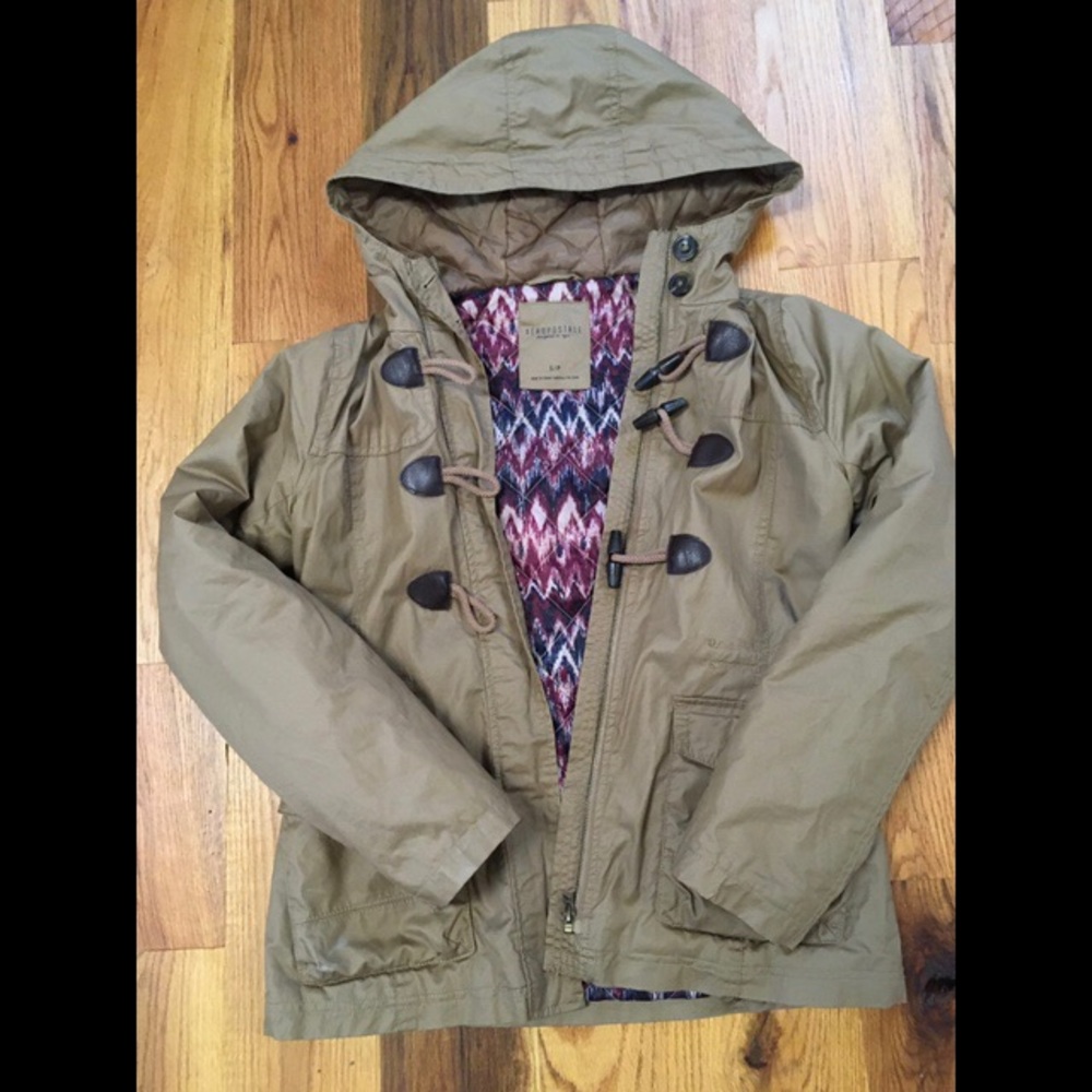 AÉROPOSTALE WINTER JACKET/COAT